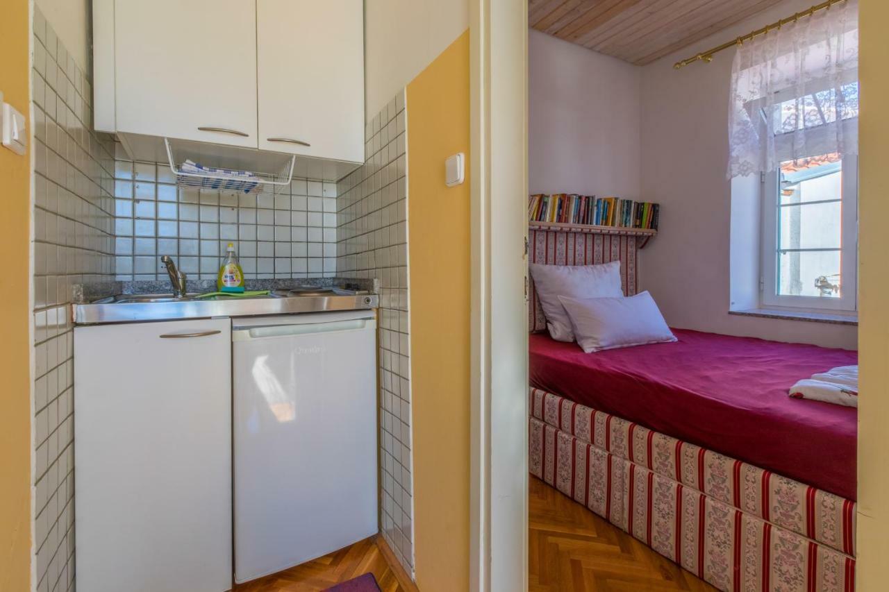 Goga Apartment Selce Exterior photo